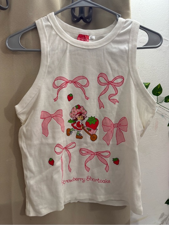 Tops - Size xl strawberry shortcake